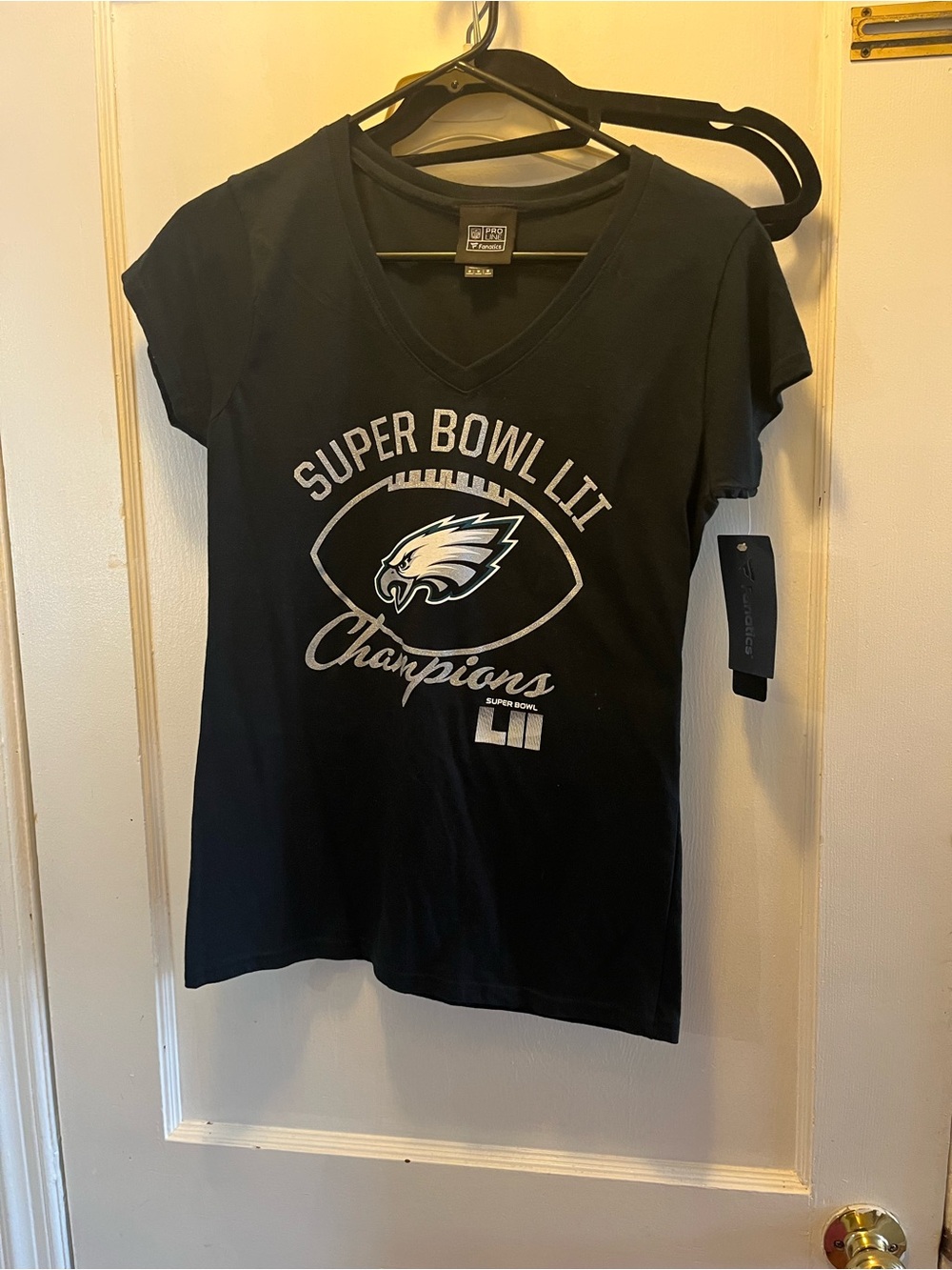 Fanatics Black Super Bowl LII Champions Eagles V-Neck Tee
